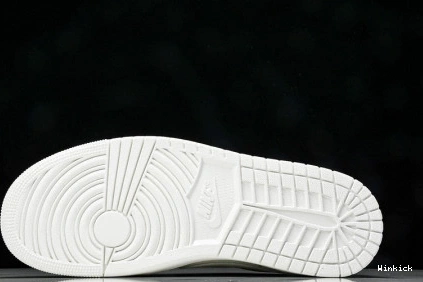 Jordan Travis x 1 Scott Air Low OG1228-111 0721